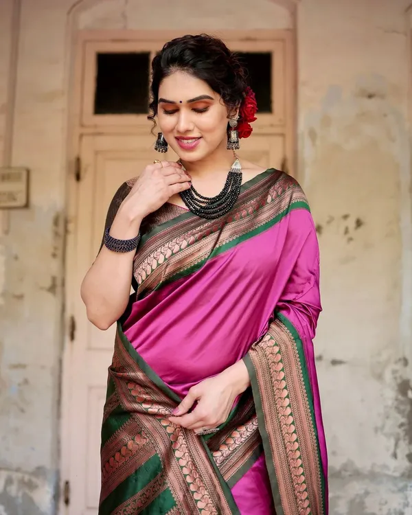 Adorning_Dark_Pink_Soft_Silk_Saree_With_Hypnotic_Blouse_Piece