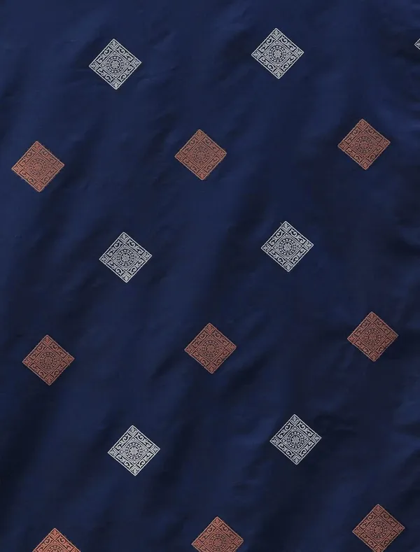 Embrocation_Nevy_Blue_Soft_Silk_Saree_With_Ratatouille_Blouse_Piece