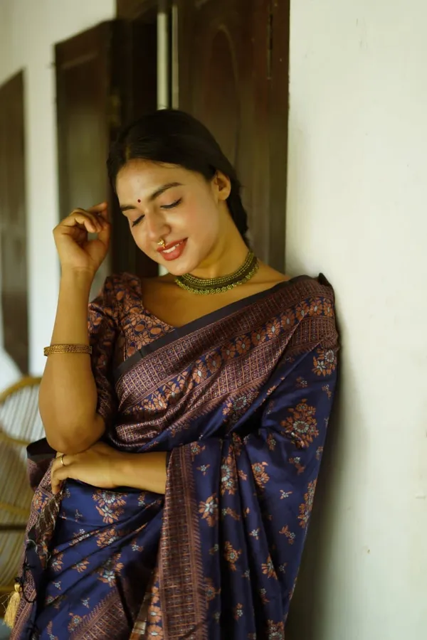 Ideal_Royal_Blue_Soft_Silk_Saree_With_Bucolic_Blouse_Piece