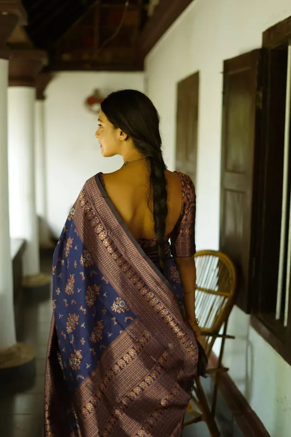 Ideal_Royal_Blue_Soft_Silk_Saree_With_Bucolic_Blouse_Piece