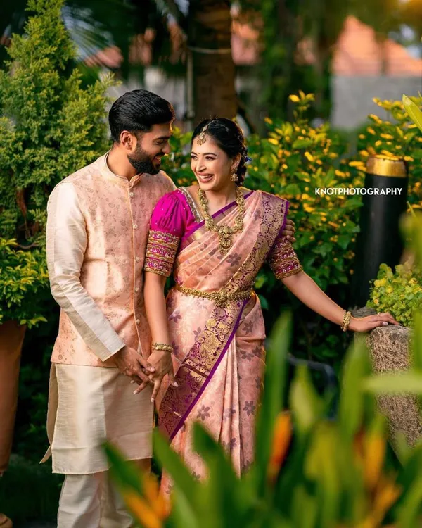 Pink_Woven_Kanjivaram_Silk_Saree_with_Saree_Cover