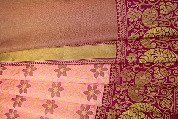 Pink_Woven_Kanjivaram_Silk_Saree_with_Saree_Cover