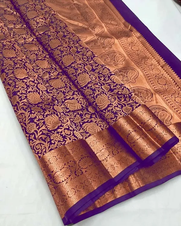 Tremendous_Purple_Soft_Banarasi_Silk_Saree_With_Supernal_Blouse_Piece