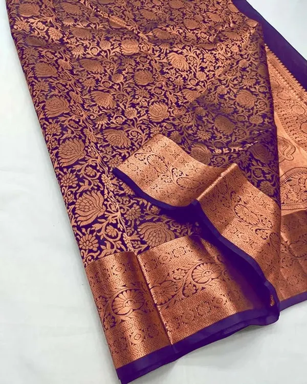 Tremendous_Purple_Soft_Banarasi_Silk_Saree_With_Supernal_Blouse_Piece