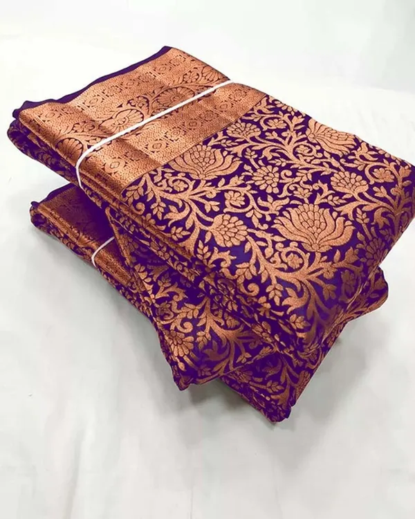 Tremendous_Purple_Soft_Banarasi_Silk_Saree_With_Supernal_Blouse_Piece