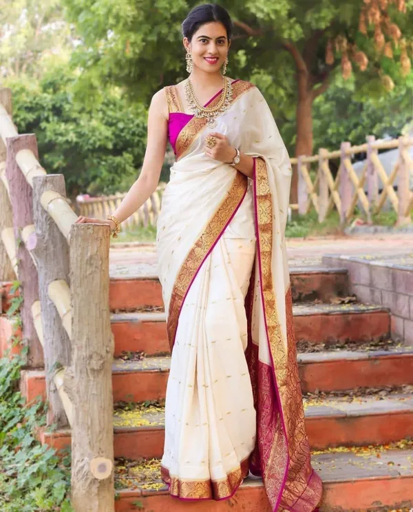 White_Woven_Kanjivaram_Silk_Saree_with_Saree_Cover