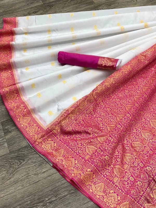 White_Woven_Kanjivaram_Silk_Saree_with_Saree_Cover