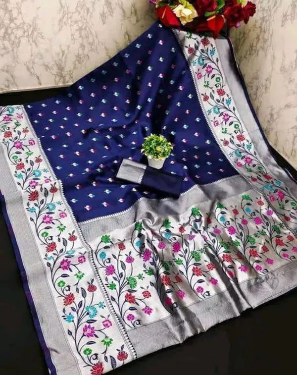 Classic_Navy_Blue_Soft_Banarasi_Silk_Saree_With_Panoply_Blouse_Piece