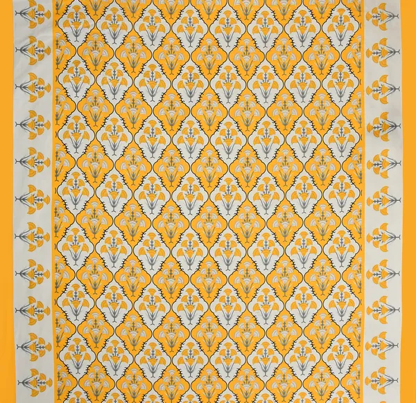 YELLOW_Pure_Cotton_Bedsheet_Two_Pillow_Covers_Included_108X108