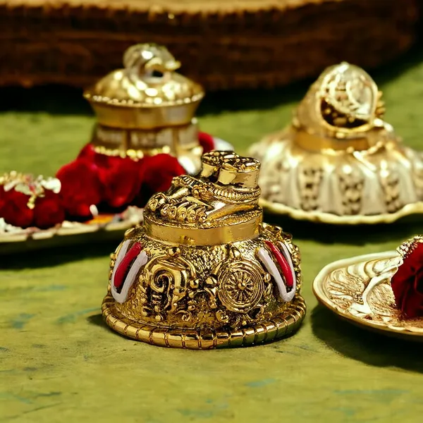 Lord_Venkateswara_Swami_Tirupati_Balaji_Vishnu_Charan_Paduka_with_shank_chakar_tilak_Namah_for_Pooja_Room/Car_Dashboard