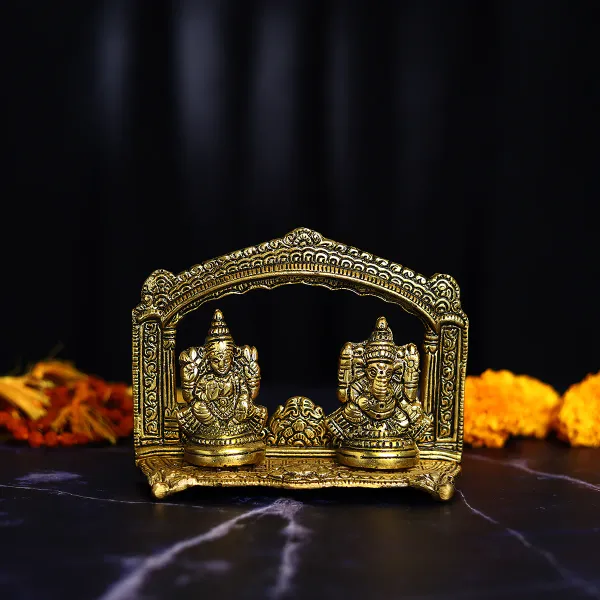 Metal_Laxmi_Ganesh_Statue/Murti_for_Pooja_Room_&_Home_Office_D???cor,Pan_Patta_Laxmi_Ganesha_Idol_for_Diwali_Gift