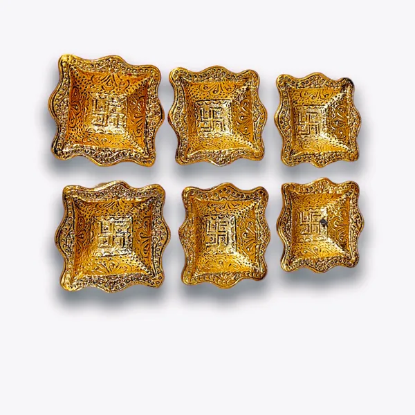 Set_of_6_Pcs_Metal_Diya_Decorative_Diya_in_Box_Packing_Deepak_Set_for_Diwali_Festival_Gift_Item_and_Corporate_Sector,
