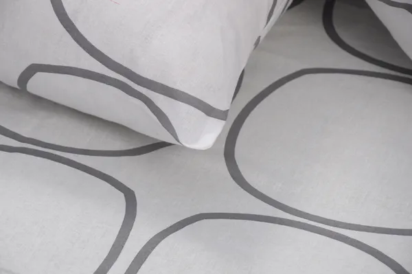 144_TC_Geometric_Bed_sheet_for_Single_Set_Bed_with_Pillow_Cover_-_White_(Grey_Circles)