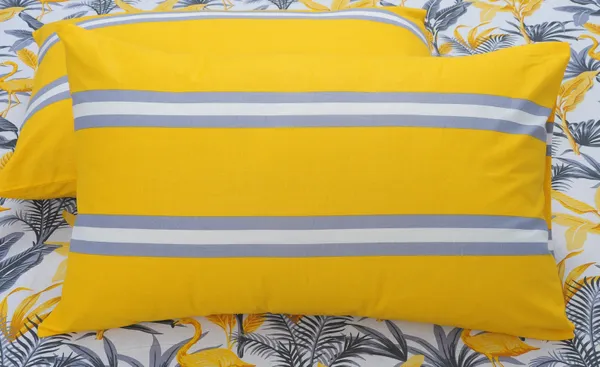 144_TC_Double_Size_Cotton_Elastic_Fitted_Bedsheets_with_2_Pillow_Covers_|_60_x_78_inches