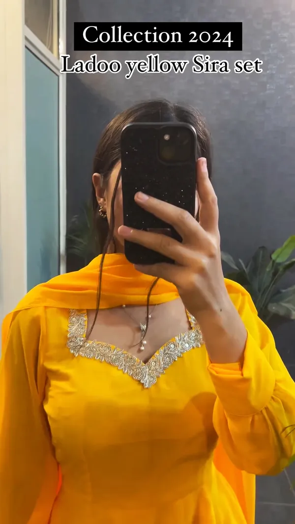 Raksha_Bandhan_Special_Golden_Delight_Georgrtte_Drees_in_Full_Cuff_Slevees