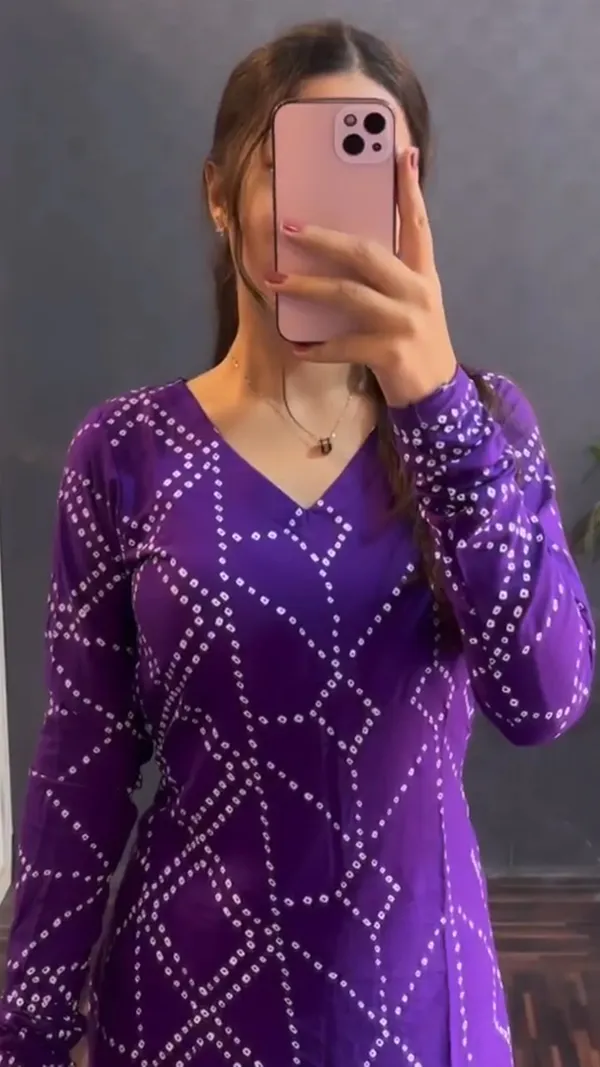 Purple_Cotton_Bandhani_Printed_Kurti_For_Women