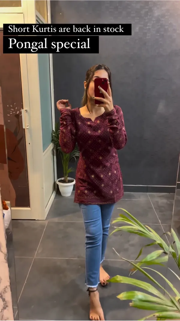 Maroon_Cotton_Printed_Short_Kurtis