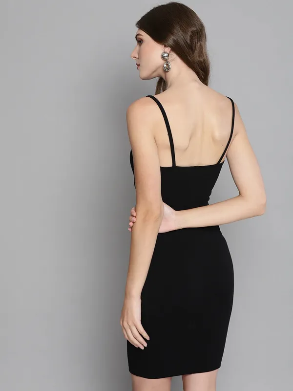 Bodycon_Dress_For_Women-Trendy_Fashion_Collection
