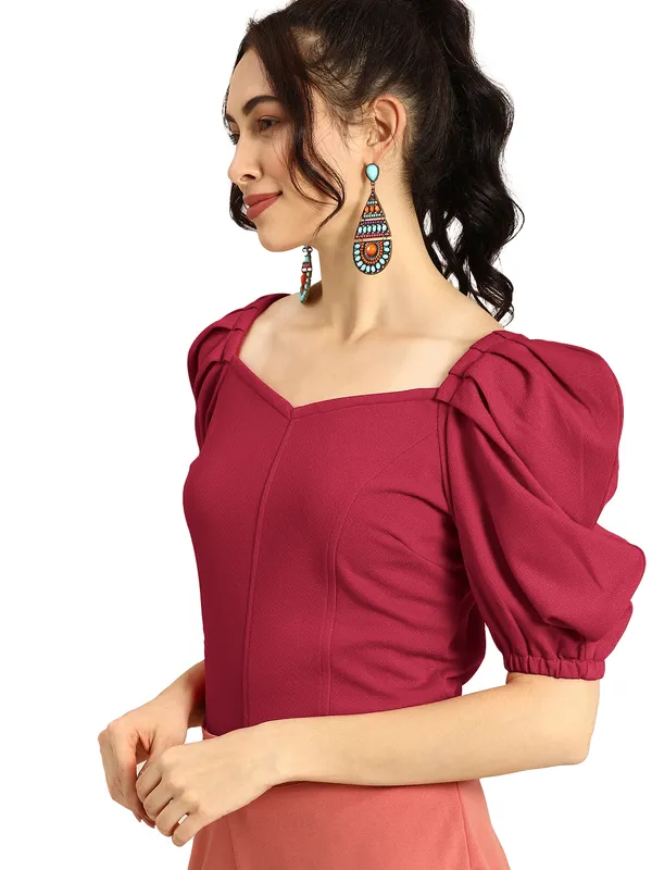 Women_Solid_Maroon_Fabric_Blend_V-Neck_Regular_Polyester_Top