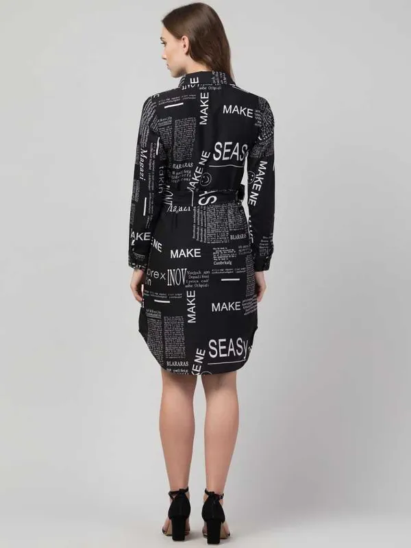 Women_Black_&_White_Text_Paper_Crepe_Printed_Spread_Collar_Casual_Dresses