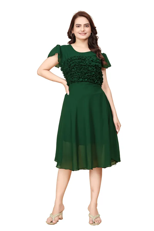 Women_Green_Solid_Knee_Length,_Fit_And_Flare_&_A-line_Georgette_Dress