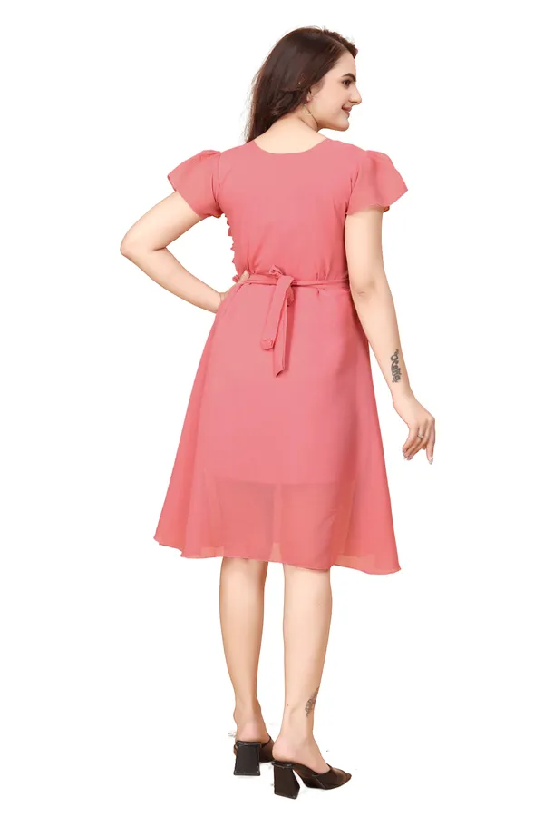 Women_Peach_Solid_Knee_Length,_Fit_And_Flare_&_A-line_Georgette_Dress