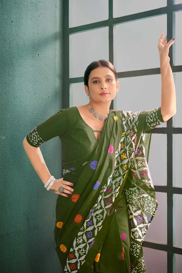 Ikkat_Print_Pure_Soft_Cotton_saree_With_Blouse_Piece