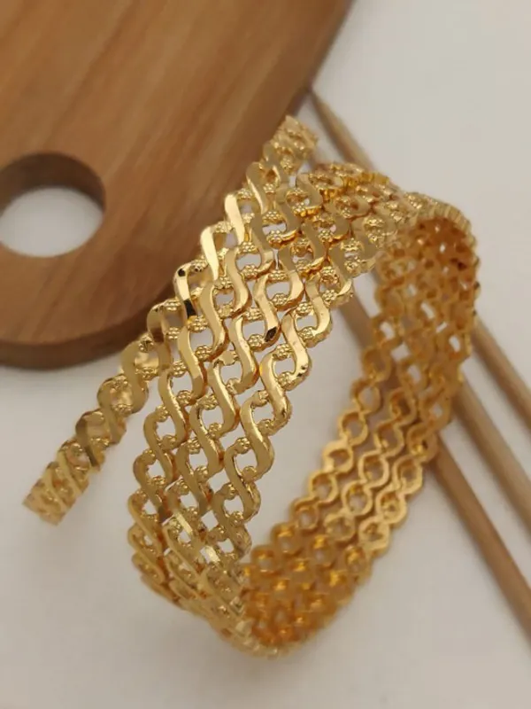 Brass_Gold-Plated_Bangle_(Pack_Of_4)