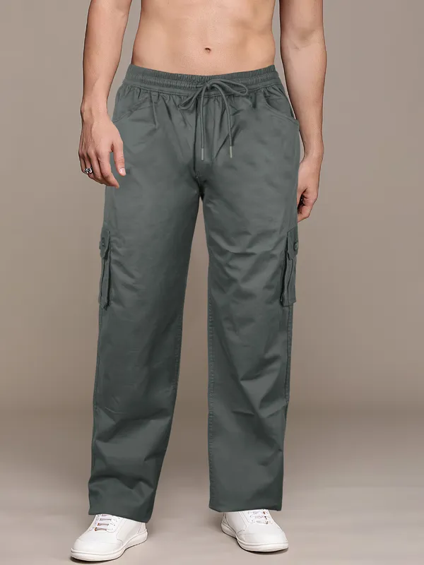 Multi_Pocket_Adventure_Grey_Cargos