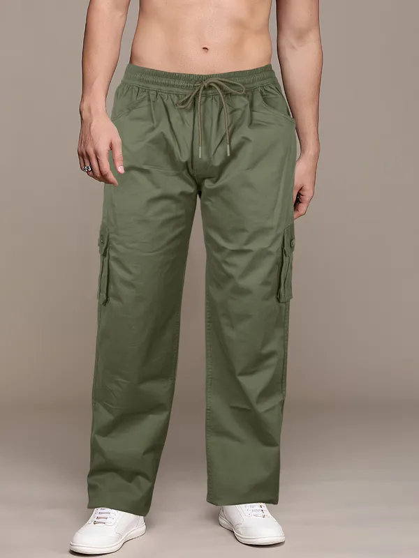 The_Streamlined_Olive_Cargos