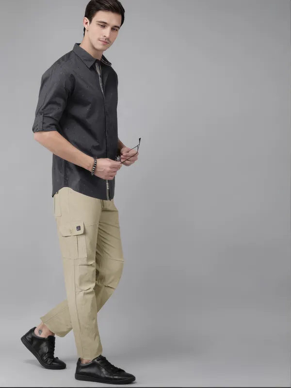 Men's_Quodroy_Cream_Cargos