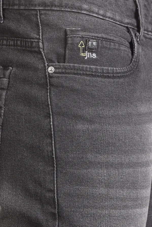 JUST_BLACK's_Men_Slim_Fit_Denim_Jeans
