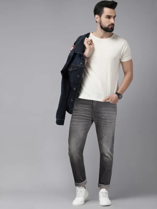 JUST_BLACK's_Men_Slim_Fit_Denim_Jeans