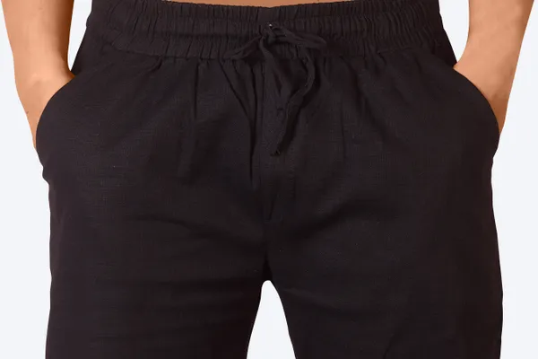 The_Black_Linen_Pants