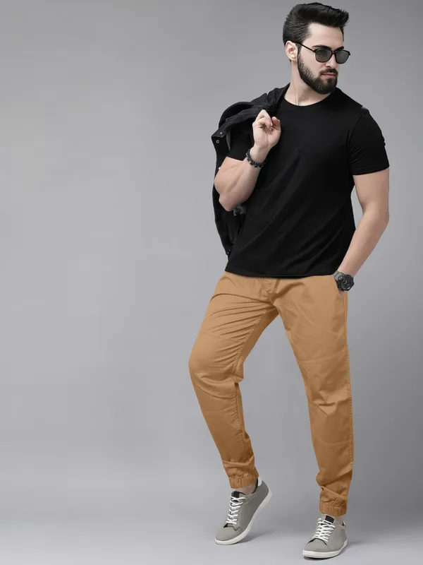 The_Anywhere_Khakhi_Track_pants
