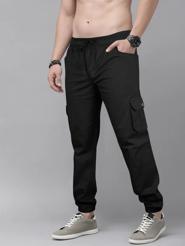 The_Trailblazers_Black_Cargos