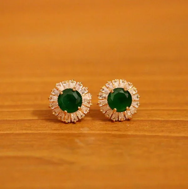 Emerald_Colour_Diamond_Look_Studs