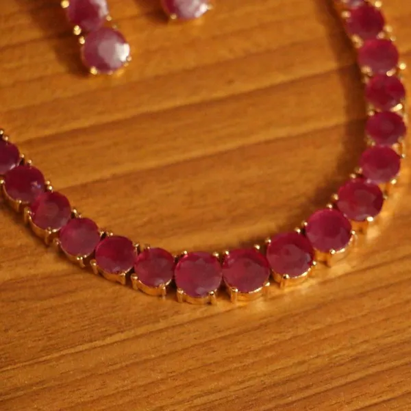 Red_Ruby_Necklace-Sets_for_Women