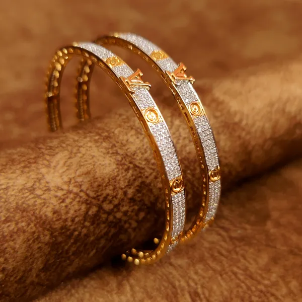 LOUIE_VIITTON_PATTERN_CZ_STUDDED_DIAMOND_LOOK_BANGLES