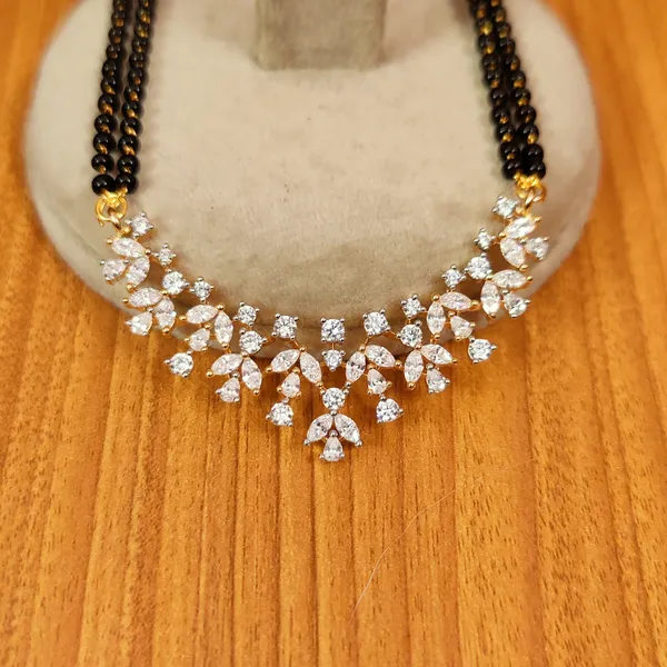 REAL_DIAMOND_LOOKALIKE_CZ_STUDDED_FINE_MANGALSUTRA