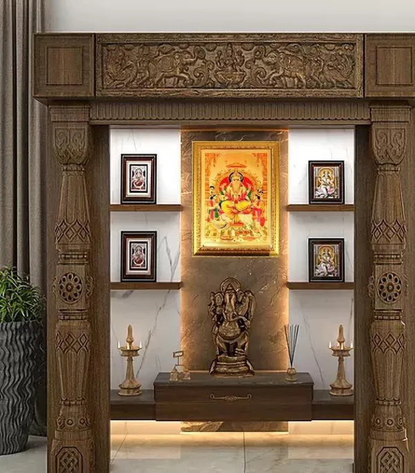 Photo_&_Frame_Lord_Vishwakarma_-_Brahma_Gold_Plated