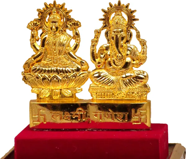 Decorative_Showpiece_-_8_Cm_(Metal_,_Gold)