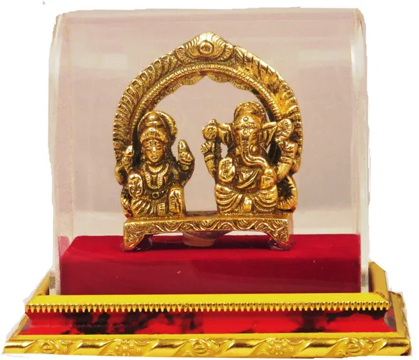 Decorative_Showpiece_-_9_Cm_(Brass,_Gold)