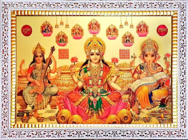 Photo_&_Frame_Laxmi_Ganesh_Saraswati_With_Asht_Laxmi_With_White_Frame_|
