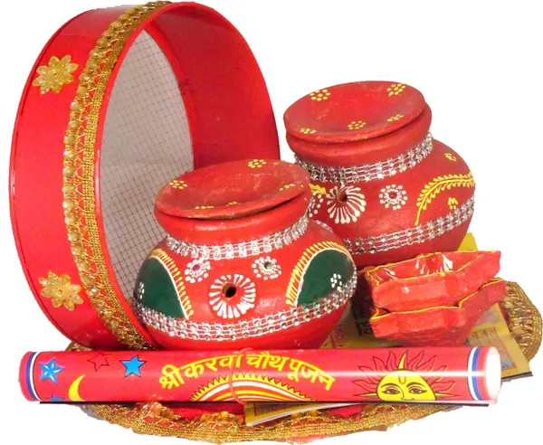 Terracotta_Karwa_With_Karwachauth_Thali_|_Karwachauth_Pooja_Thali_Set_Silver_Plated_(8_Pieces,_Red)