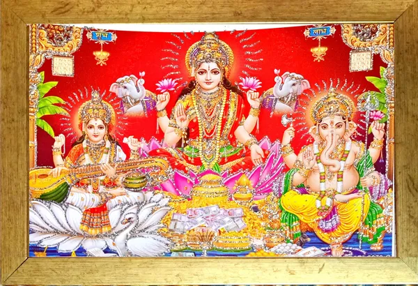 Photo_&_Frame_Laxmi_Ganesh_Saraswati