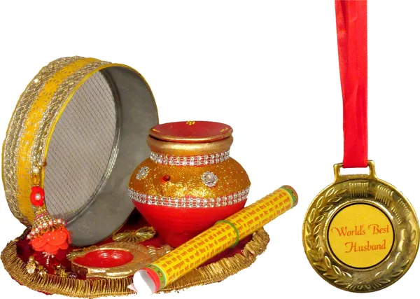 Golden_Karwa_Chauth_Pooja_Thali_Set_With_Medal_For_Best_Husband_|Karwachauth_Thali_Set_(7_Pieces,_Multicolor)