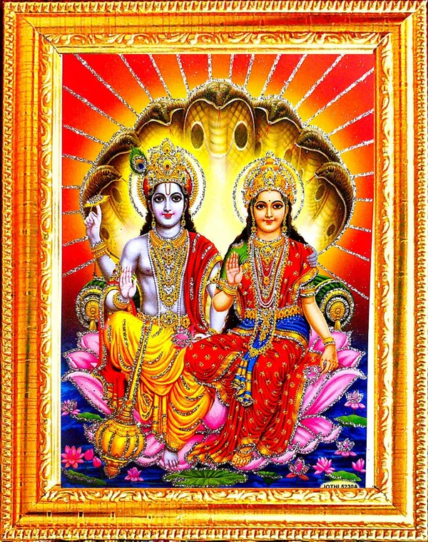Photo_&_Frame_Vishnu_Laxmi