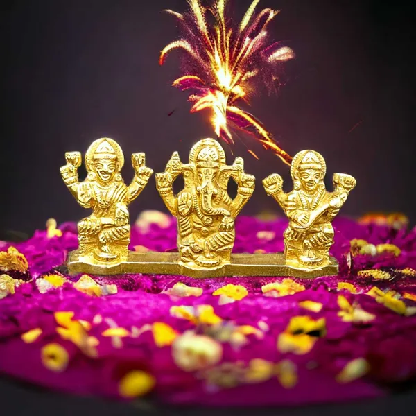 SUNINOW_Suninow_Brass_Laxmi_Ganesh_Saraswati_idol_for_home_and_office_Decorative_Showpiece_-_6_cm_(Brass,_Gold)