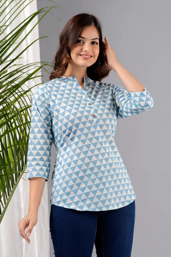 Chic_Cotton_Kurta:_Elevate_Everyday_Style